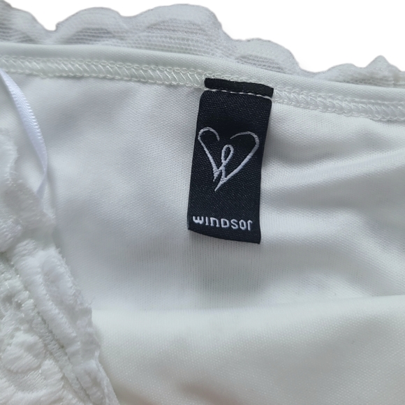 Windsor White Lace Floral Dress - Picture 7 of 9